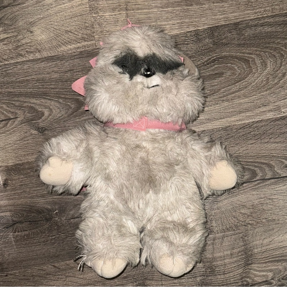 Princess Kneesaa Plush
